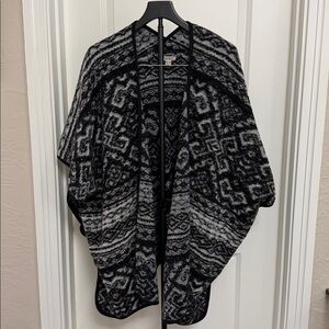 Lucky Brand poncho